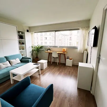 Cosy 15 * Parigi